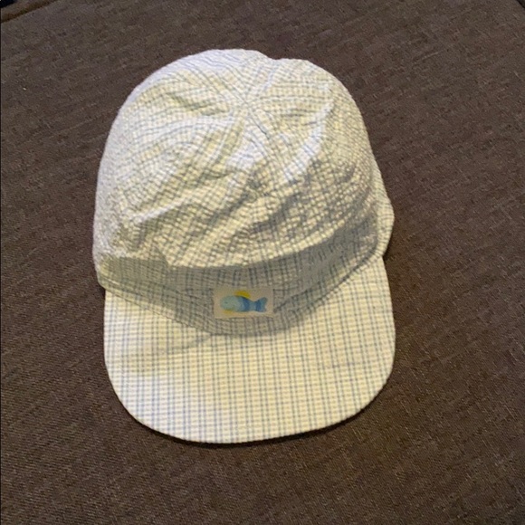 👶🏻 Mini wear Classics Shorts set with a hat! - Picture 3 of 3